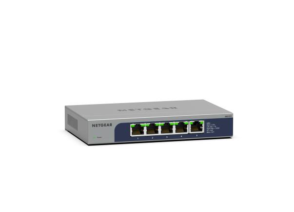 FS 5-Port Gigabit Ethernet PoE+ SOHO Switch 